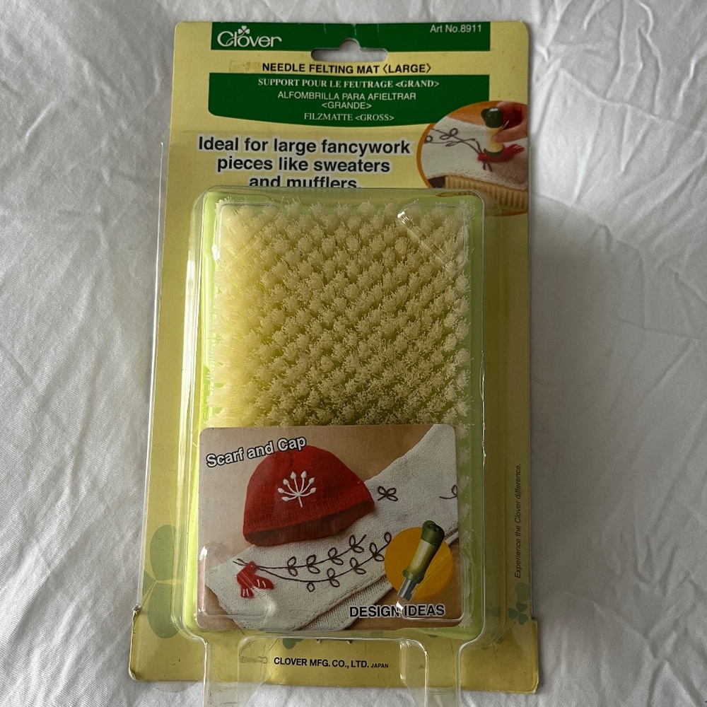 Clover Needle Felting Mat (large)